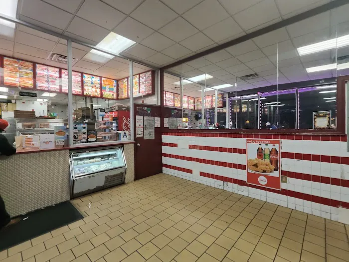 Linden Fried Chicken Picture 4