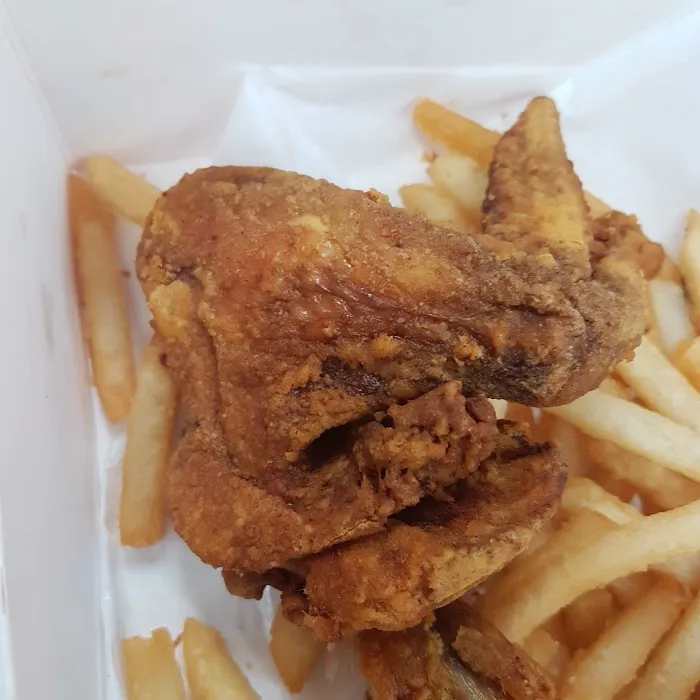 Crown Fried Chicken & Pizza Picture 9