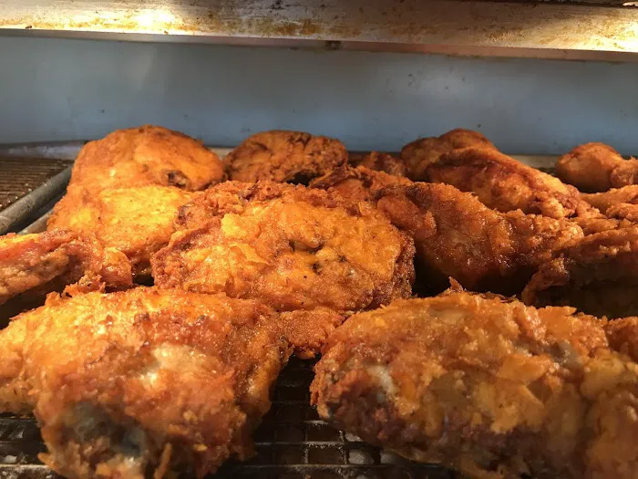 Crown Fried Chicken & Pizza Picture 5