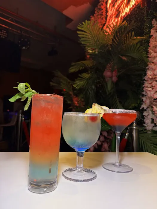 Flava II Restaurant & Lounge Picture 7