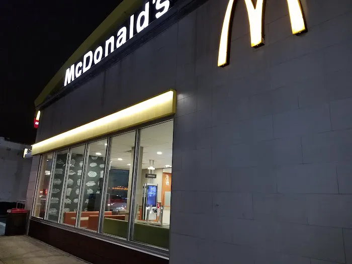 McDonald's Picture 4