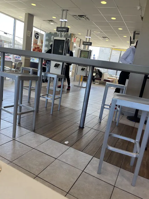 McDonald's Picture 9