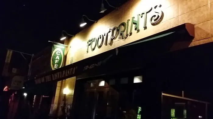 Footprints Cafe Picture 2