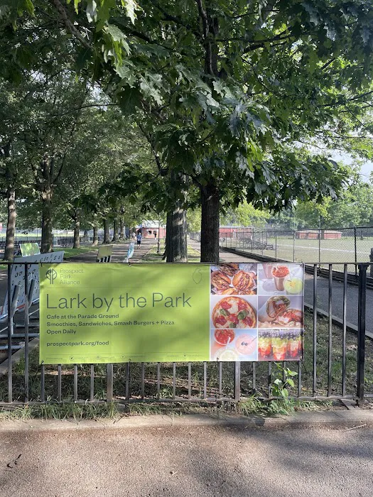 Lark by the Park Picture 8