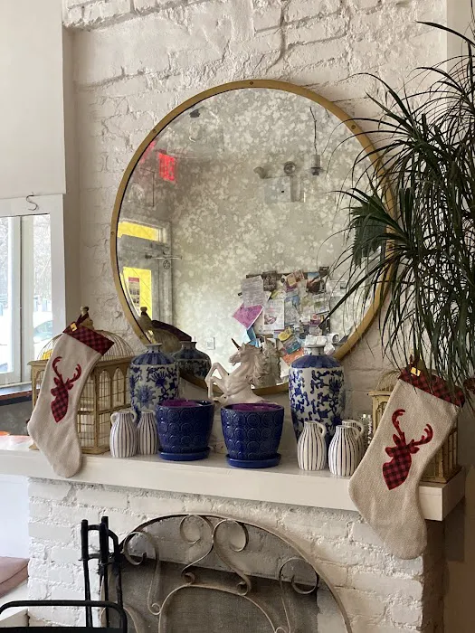 Elk Cafe Picture 3