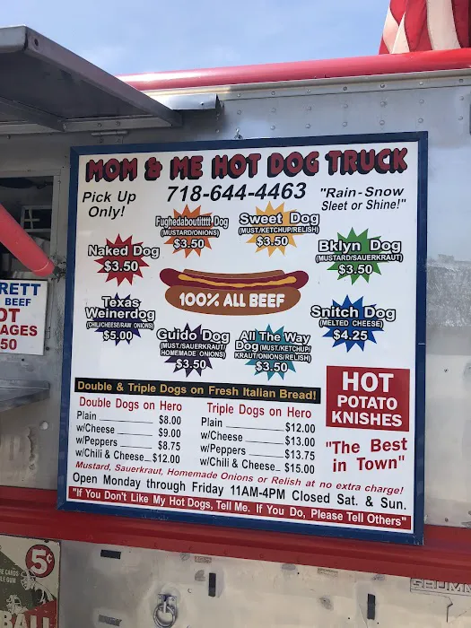 Mom & Me Hot Dog Truck Picture 5