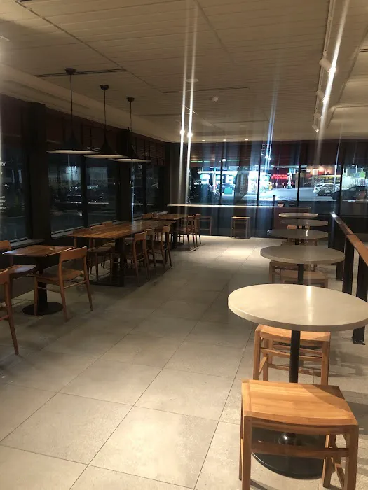 Starbucks Picture 7
