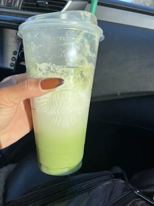 Starbucks Picture 4