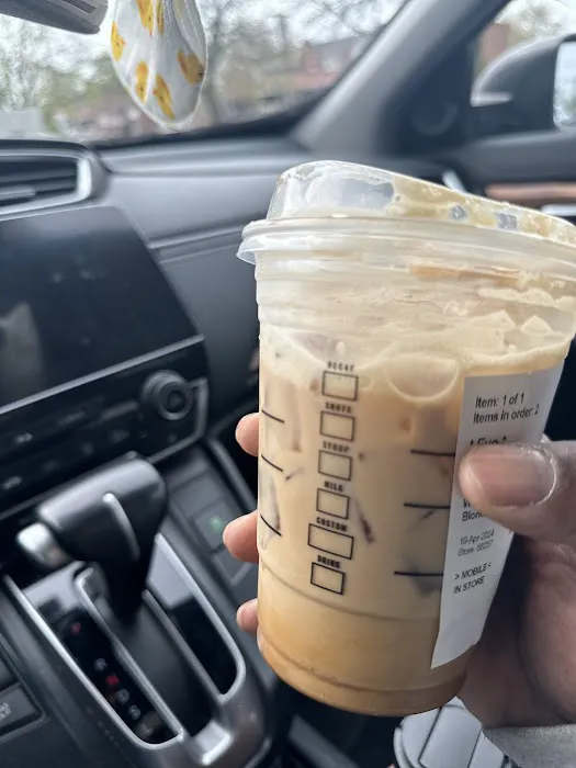 Starbucks Picture 5