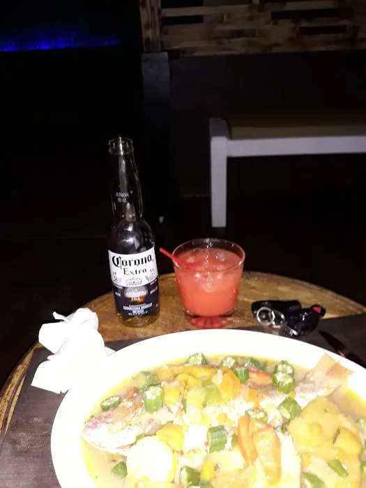 Richard's Restaurant and Bar Picture 3