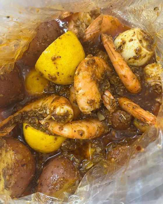 Cairo’s seafood kitchen Picture 5