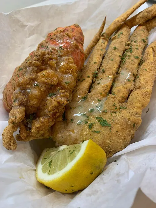 Cairo’s seafood kitchen Picture 7