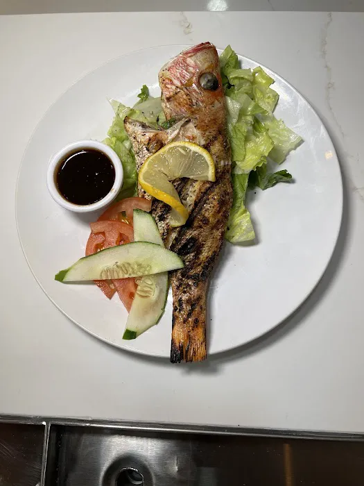 D Garden Caribbean Bar & Grill Picture 4