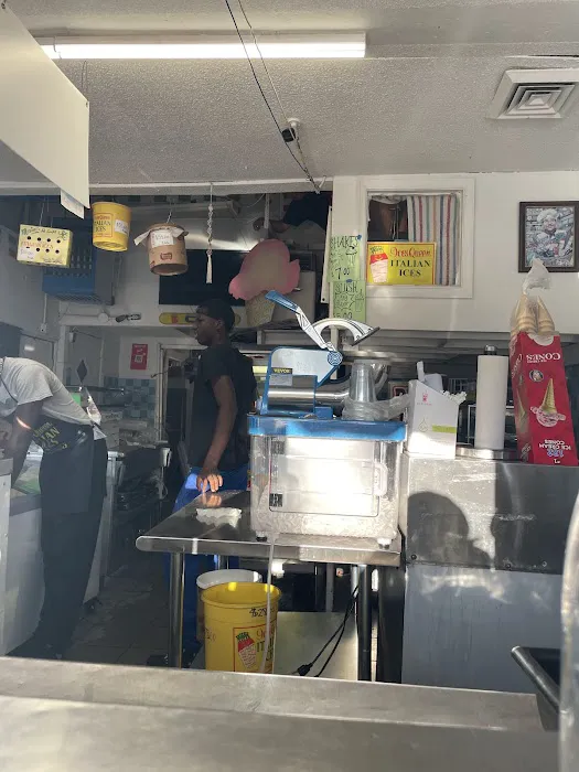 Ices Queen - The Slice Picture 2