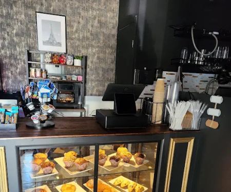 Iconik Crumbs Aromatherapy Cafe