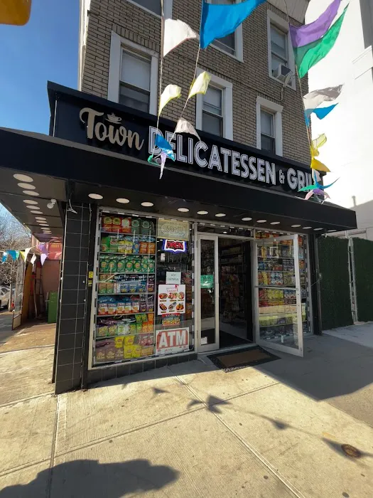 Town Delicatessen & Grill Picture 3