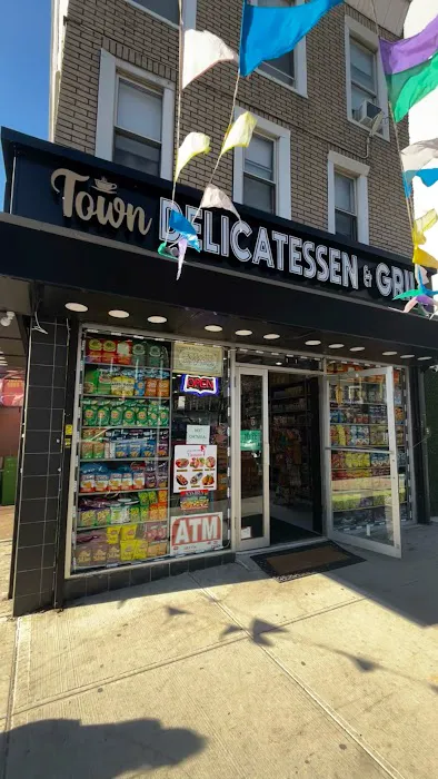 Town Delicatessen & Grill Picture 7