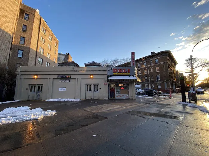 Caton Deli & Luncheonette Picture 7