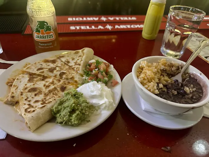 Don Patron Mexican Bar & Grill Picture 9