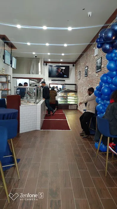 Blue Mountain Restaurant Picture 9