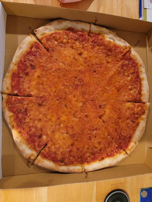 Luigi's Pizza Picture 5