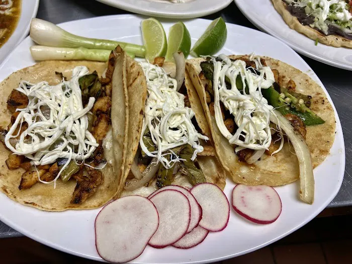 El Mexicano Restaurante & Cafe Bar Picture 9