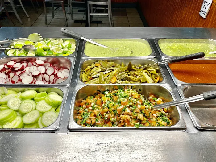 El Tenampa Deli and Grocery Picture 7