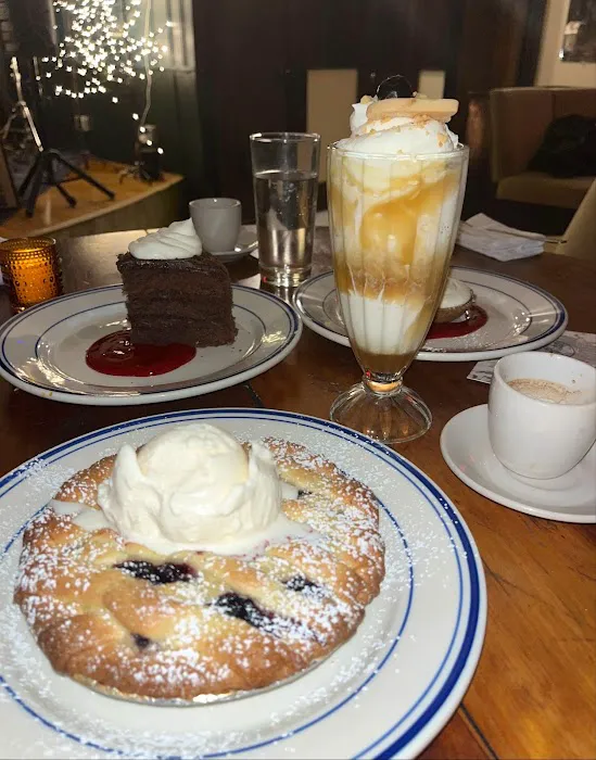 Lundy's of Brooklyn Picture 3