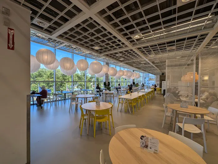 IKEA Restaurant Picture 5