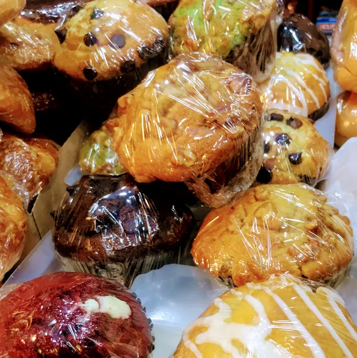 Riverdale Deli-Grocery Picture 10