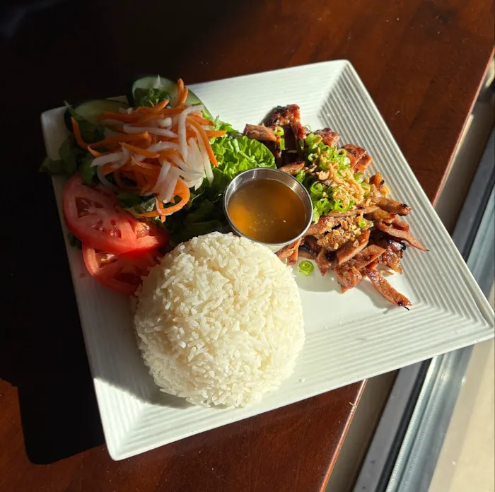Saigon Bistro Picture 8