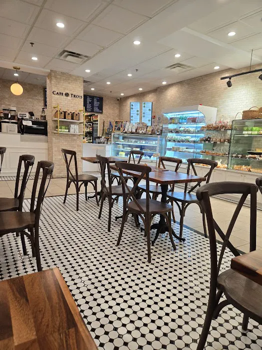 Cafe Trois Picture 3
