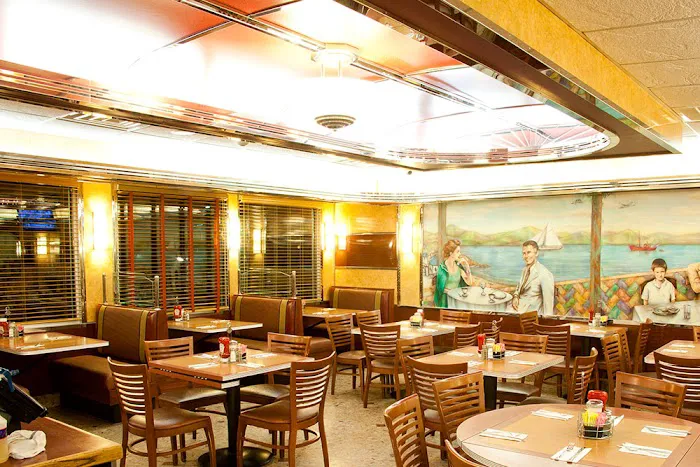 Tenafly Classic Diner Picture 7