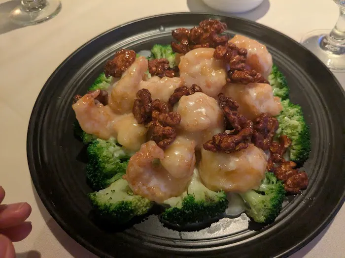 Mr. Wok & Sushi Picture 5