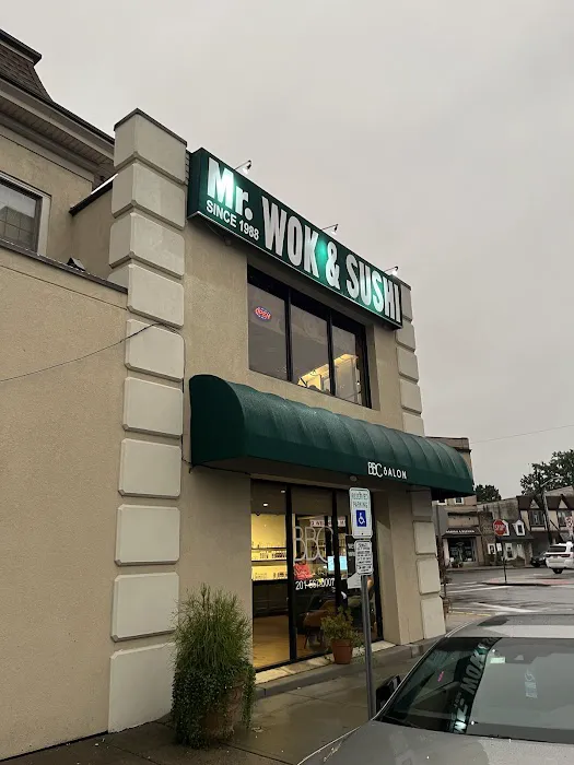 Mr. Wok & Sushi Picture 7