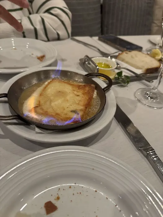 Axia Taverna Picture 4