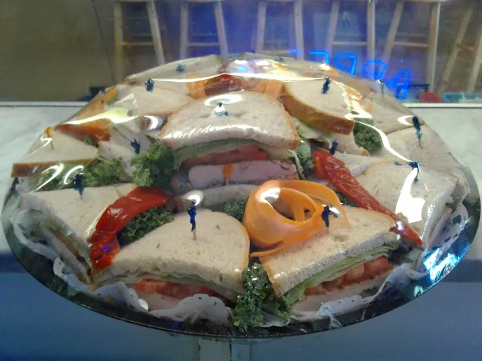 Tenafly Kosher Deli & Caterers Picture 3