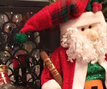 3 Kings Cigar Lounge