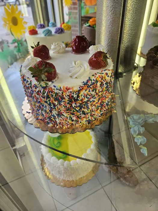 Fleetwood Pastry Shop Picture 7
