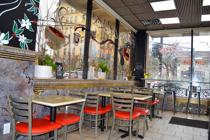Fleetwood Deli Cafe Picture 10