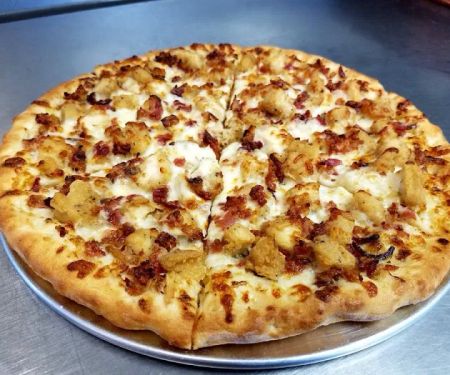 Scalau2019s Pizza