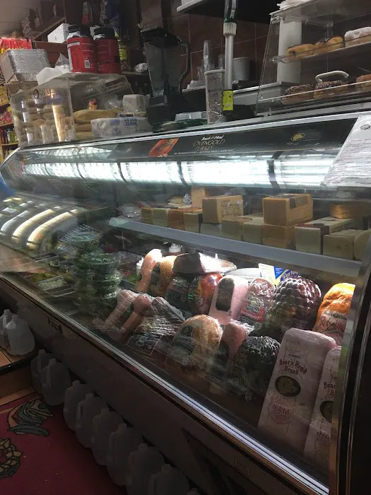 Green Mountain Gourmet Deli Picture 1