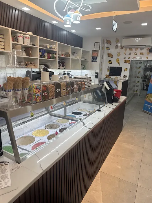 Chocolate House Bronx Jerome Picture 6