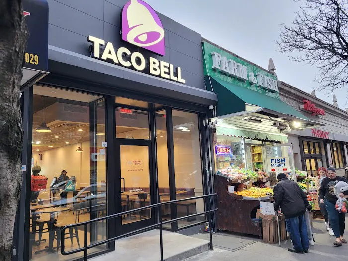 Taco Bell Picture 6