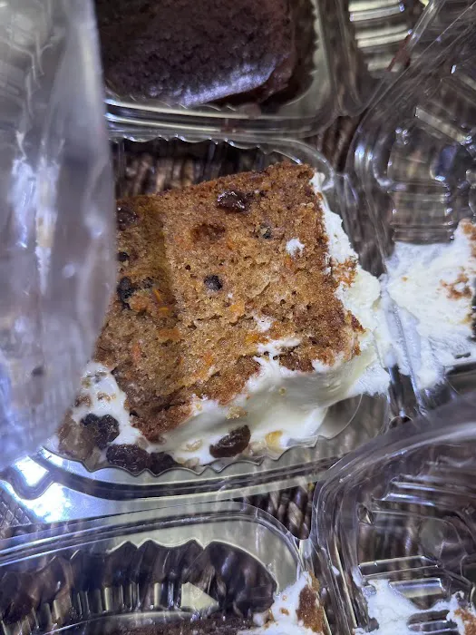 Lloyd's Carrot Cake Picture 6