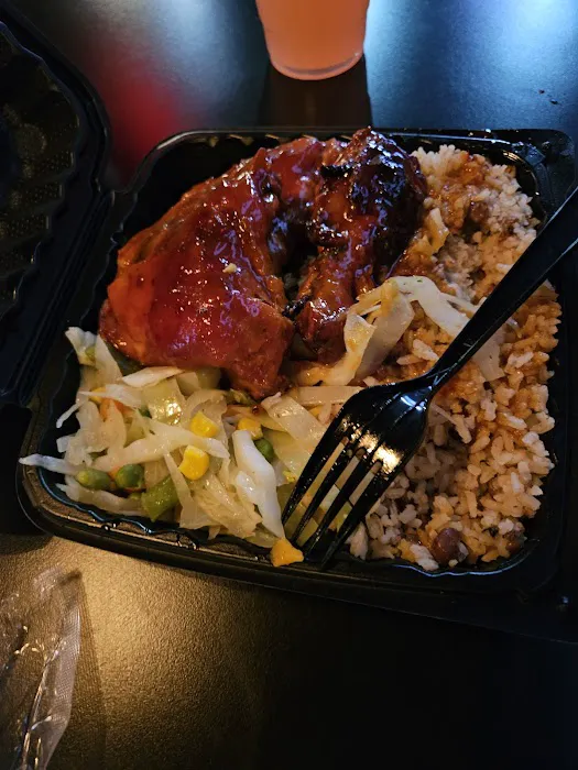 Gold Star Jerk and Seafood Picture 8