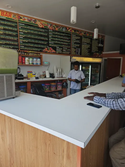 Reggae spot juice bar Picture 1