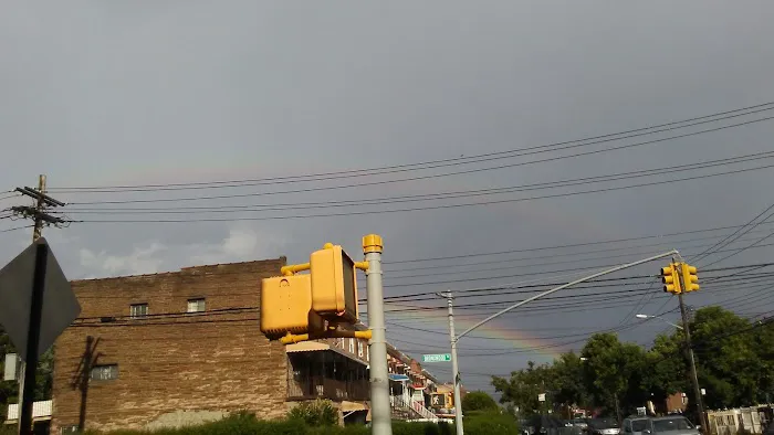 871 Bronx Wood Deli Inc Picture 4