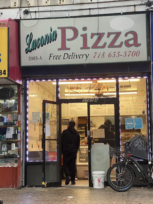 Laconia Pizzeria Picture 6