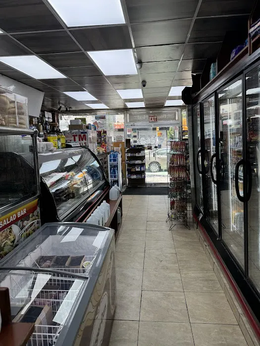 Top deli Picture 2